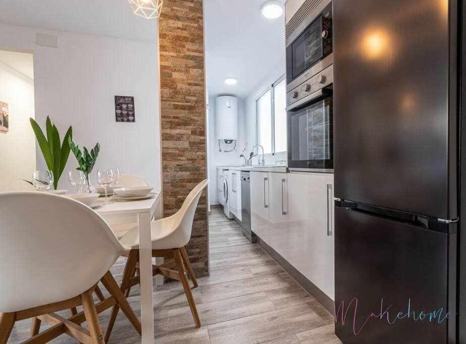 Apartamento 1 En Estadio Sevilla 6 Plazas Y Metro Eksteriør bilde